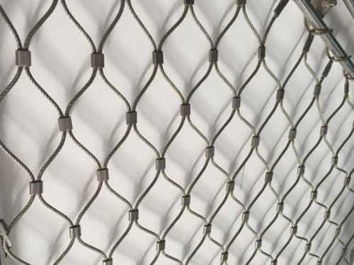 不銹鋼絲繩網(wǎng) 不銹鋼絲繩網(wǎng)